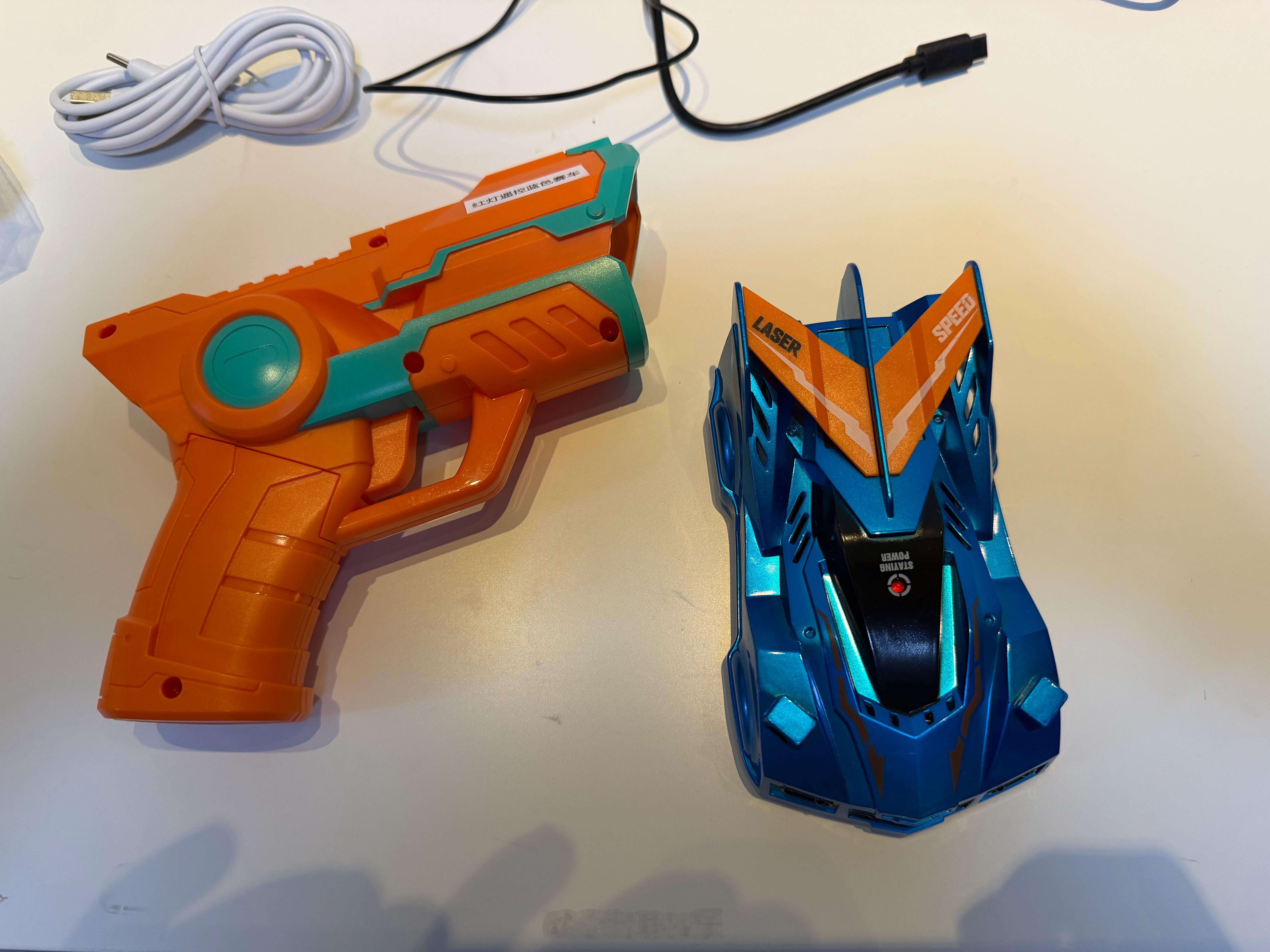 长隆买的红外爬墙车，花了小200，回来拼多多一搜你猜多少：65！感觉好郁闷 