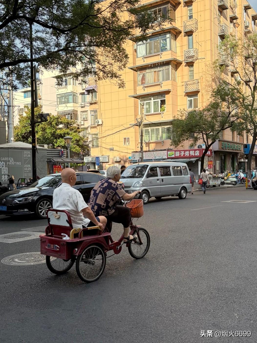 岳母今年74了，有个延续了几十年的老习惯，很多年轻人觉得不可思议，但我们一家却因