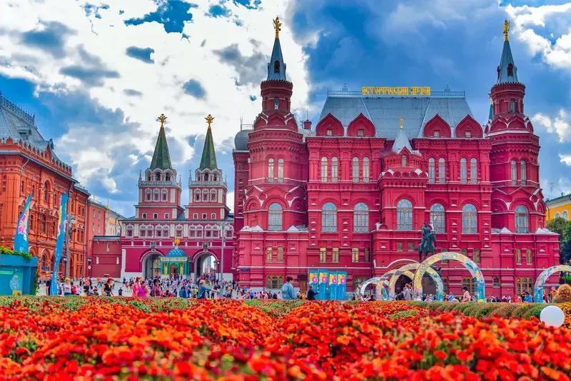 祝您开心每一天[赞][赞][赞]//@彩虹2303652302216:转发了、新