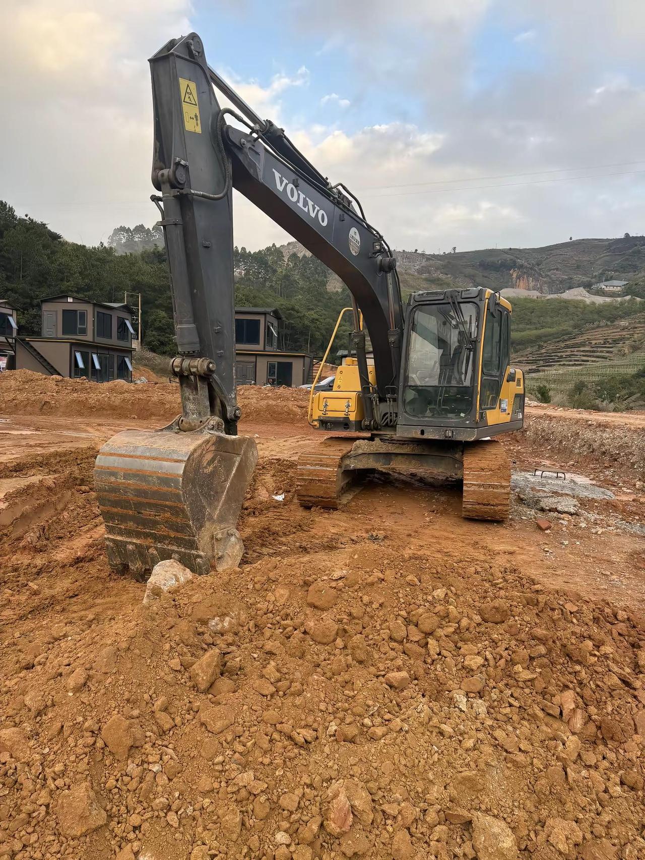 21年2400小时沃尔沃120