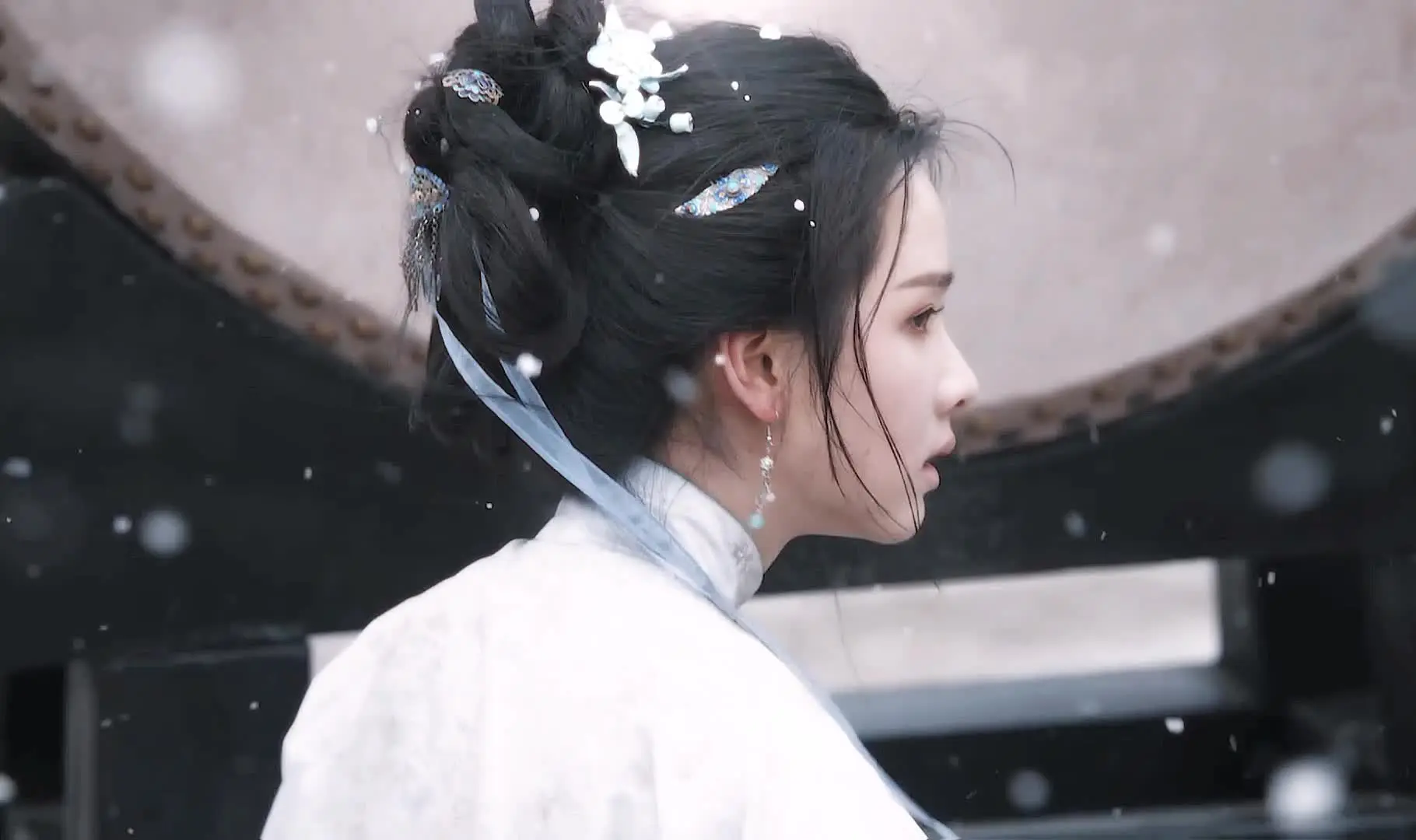 坚韧不拔的大女主