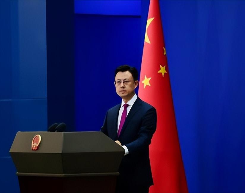 百余名菲律宾公民，在中国被依法处理。
这八个字就够了。不是"抓了"，不是"扣了"