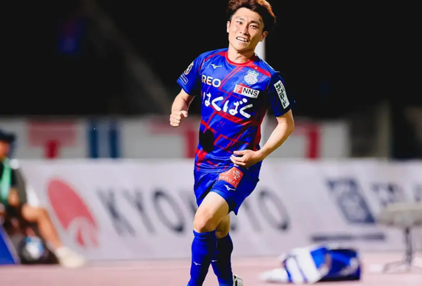 日职乙 秋田闪电vs甲府风林 双方如何演绎，会不会是一场默契收尾？机会相当好，兄