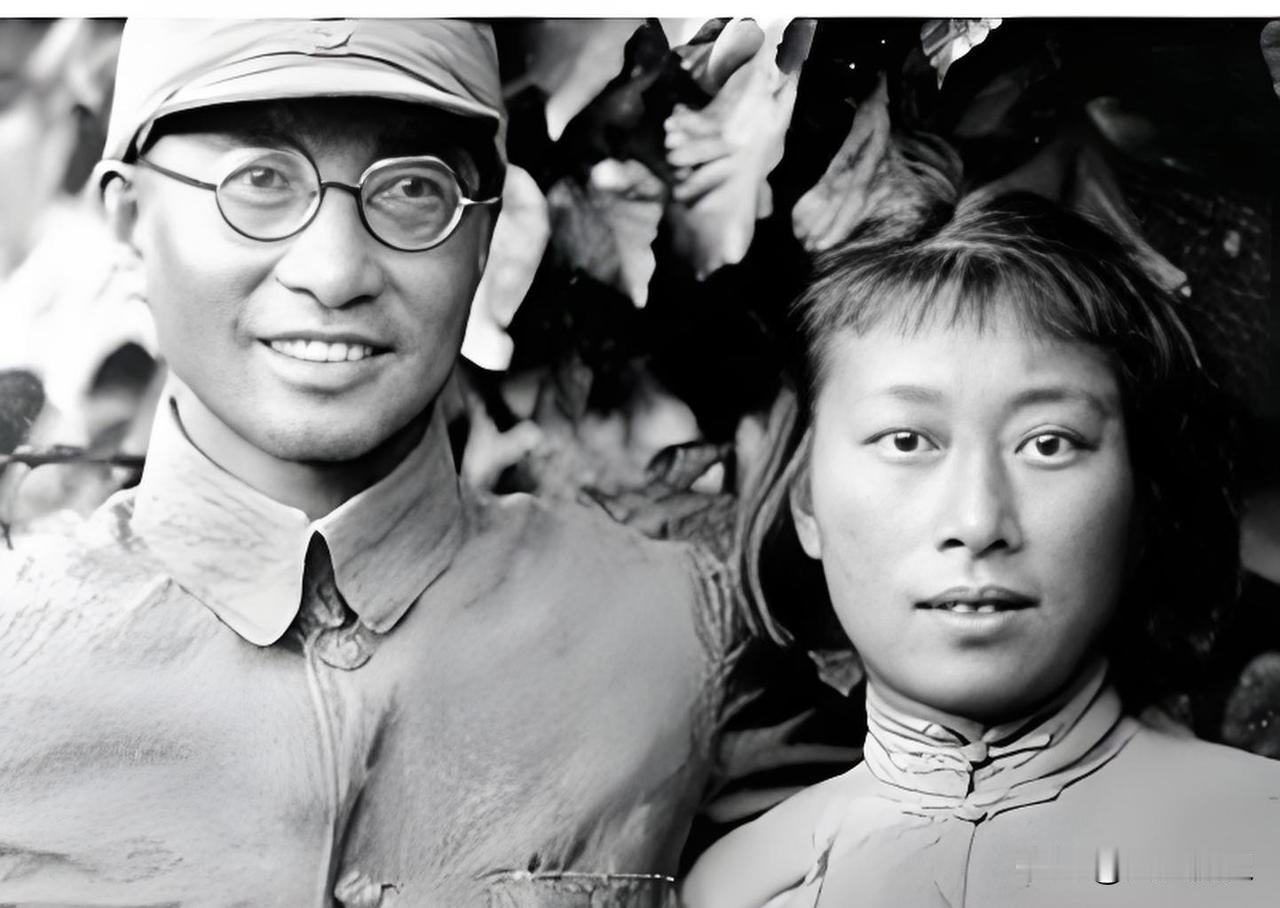 1949年5月，上海刚解放没几天，陈赓就摸去了亡妻王根英的娘家。门一开，王根英的