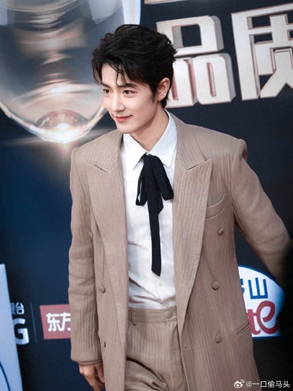 视后五位各有代表作，视帝强者云集不好猜。黄晓明今年正剧表现亮眼，角色突破明显，和