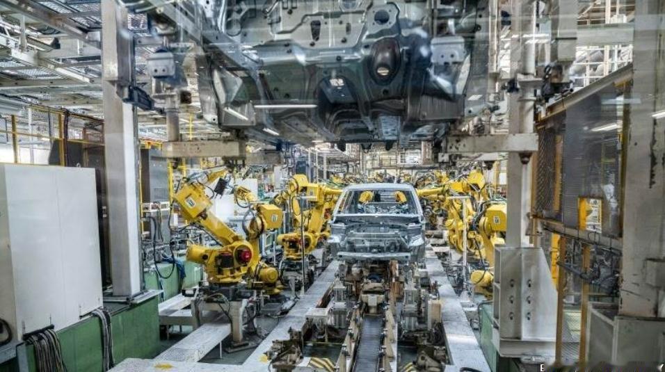 日本9月工业生产指数上升3.4%，环比增长2.2%
据日本经济产业省（METI）