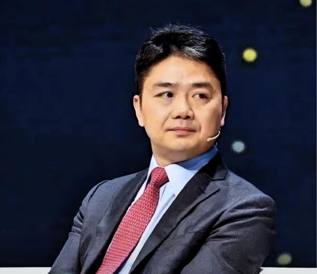 去年12月22号，巴黎郊区京东仓库丢了几万件数码产品。听说损失三亿，结果官方说没