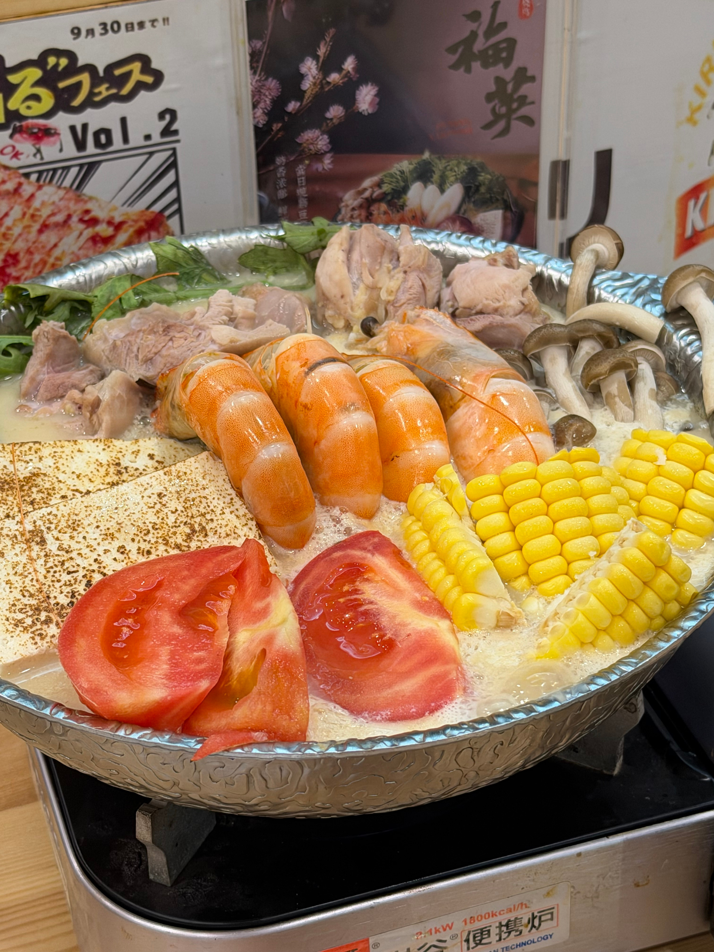 人总是喜欢把每件事都弄清楚 比如没回的消息 是不想回 还是真的有事 是真的不懂 