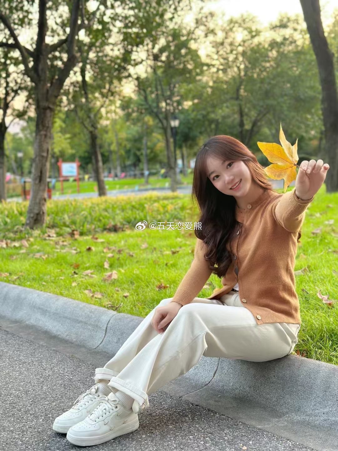 性别：女籍贯：浙江目前所在地：丽水年龄：26身高：158体重：44kg工作：国企