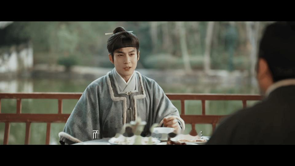 韩东君熟男醉酒的萌感 微醺时分的骆文谦可爱值拉满，成功拿下墨坊生意，褪去平日锋芒