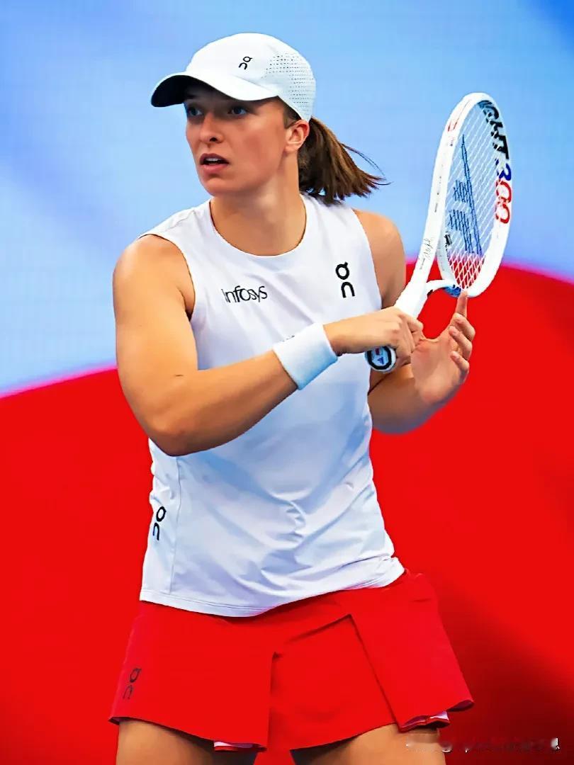 WTA最新世界排名:
1. 斯瓦泰克(🇵🇱波兰)  9880分
2. 萨巴伦