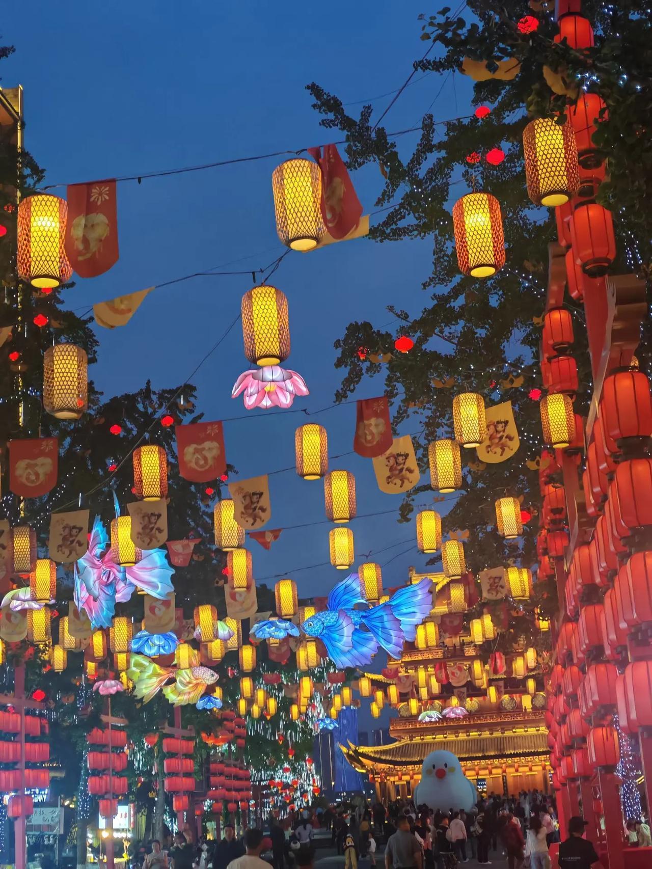 宜宾的夜景还是值得打卡！五一宜宾欢迎你