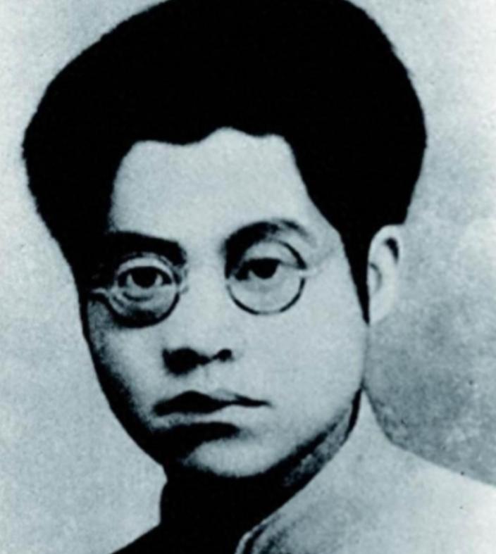 1928年3月，汉口余记里刑场，28岁的夏明翰被押赴刑场，浑身是伤，愣是没跪下，