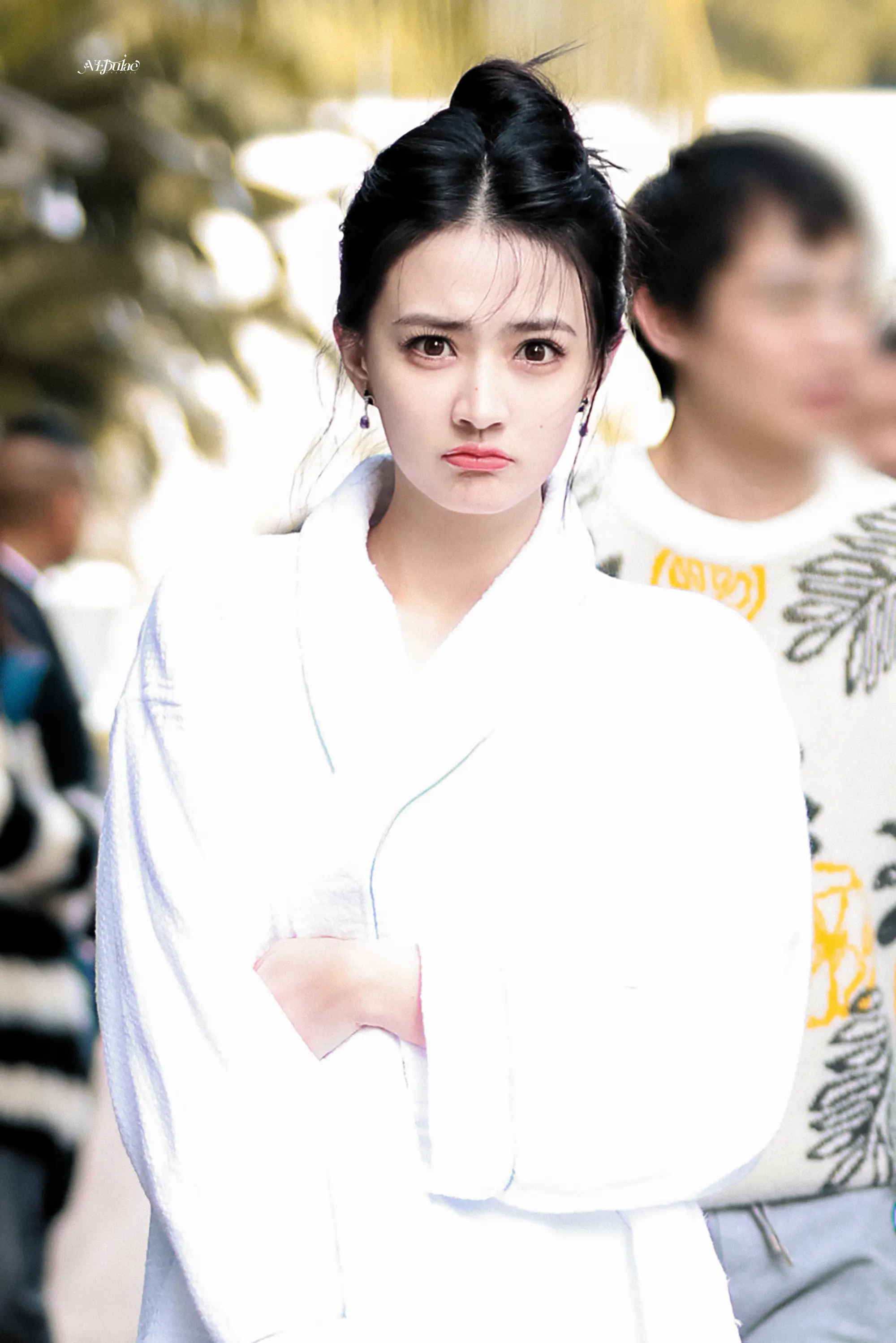 徐璐。