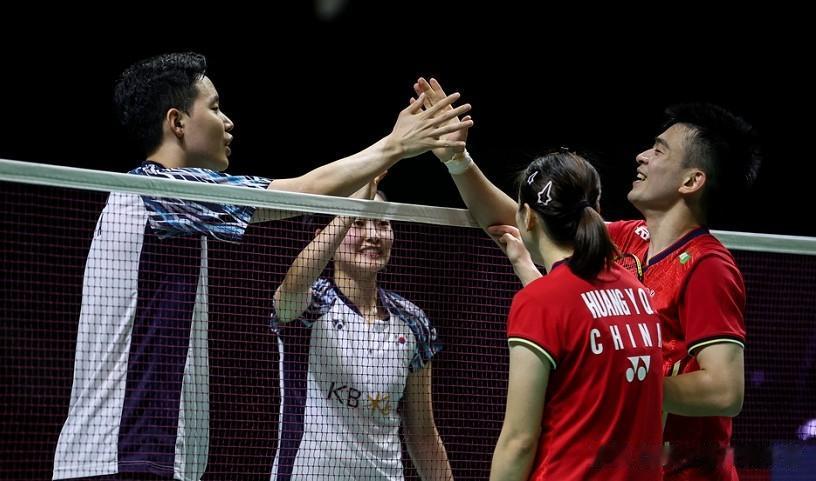 1-8逆风翻盘，决胜局吊打世锦赛冠军！雅思组合2-1晋级，静待凤凰
日本羽毛球大