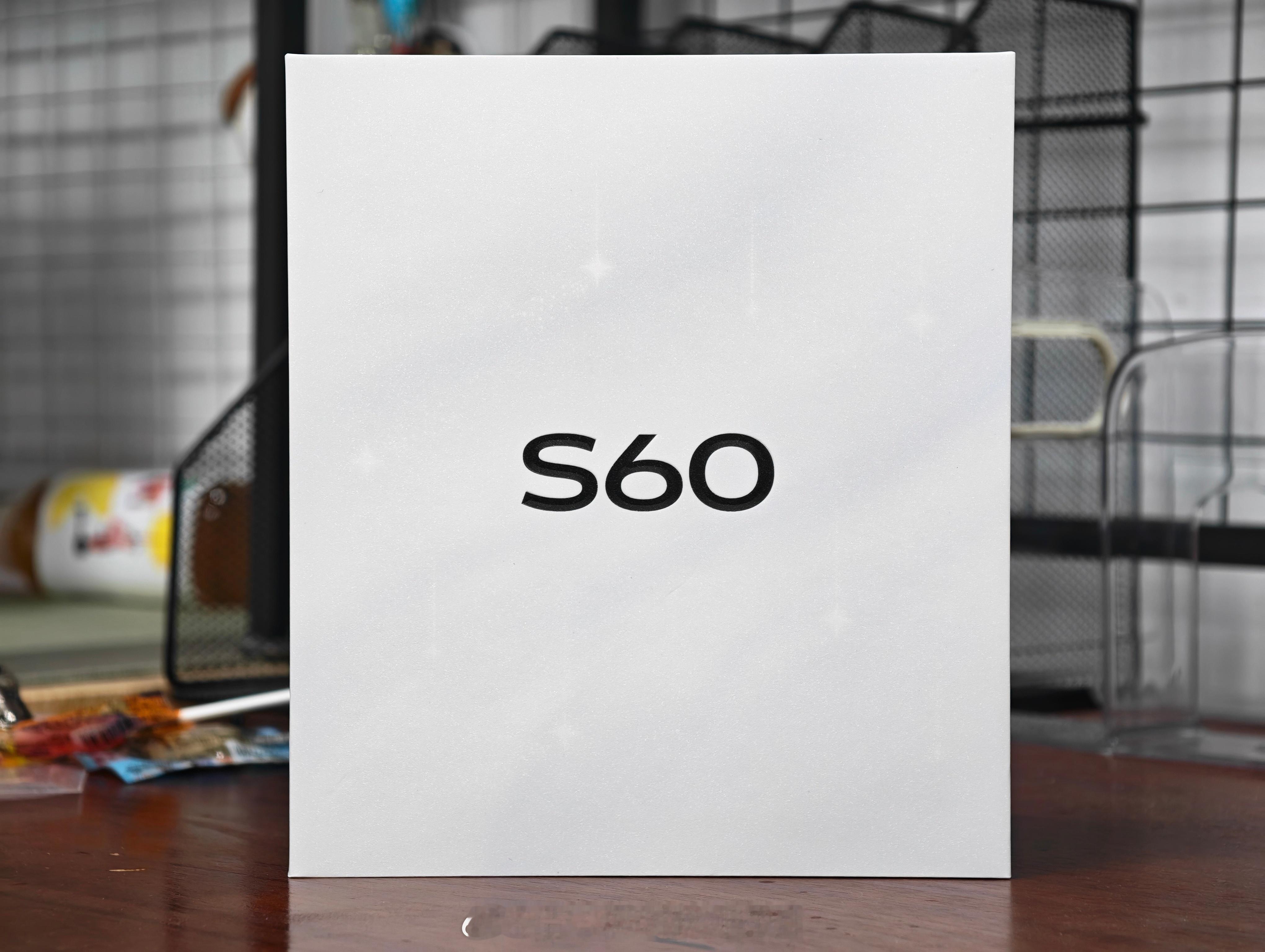 买了一台vivo S60回来做视频，近期会做一期横评对比。今天出来了一个评测新规