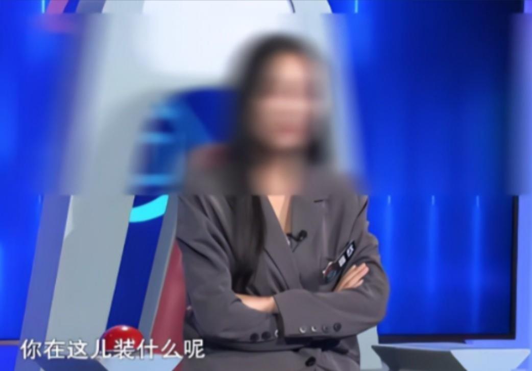 “你装什么装？”河南一老太太家里拆迁分到了两套房，反手将女儿拉黑并拒之门外。2年