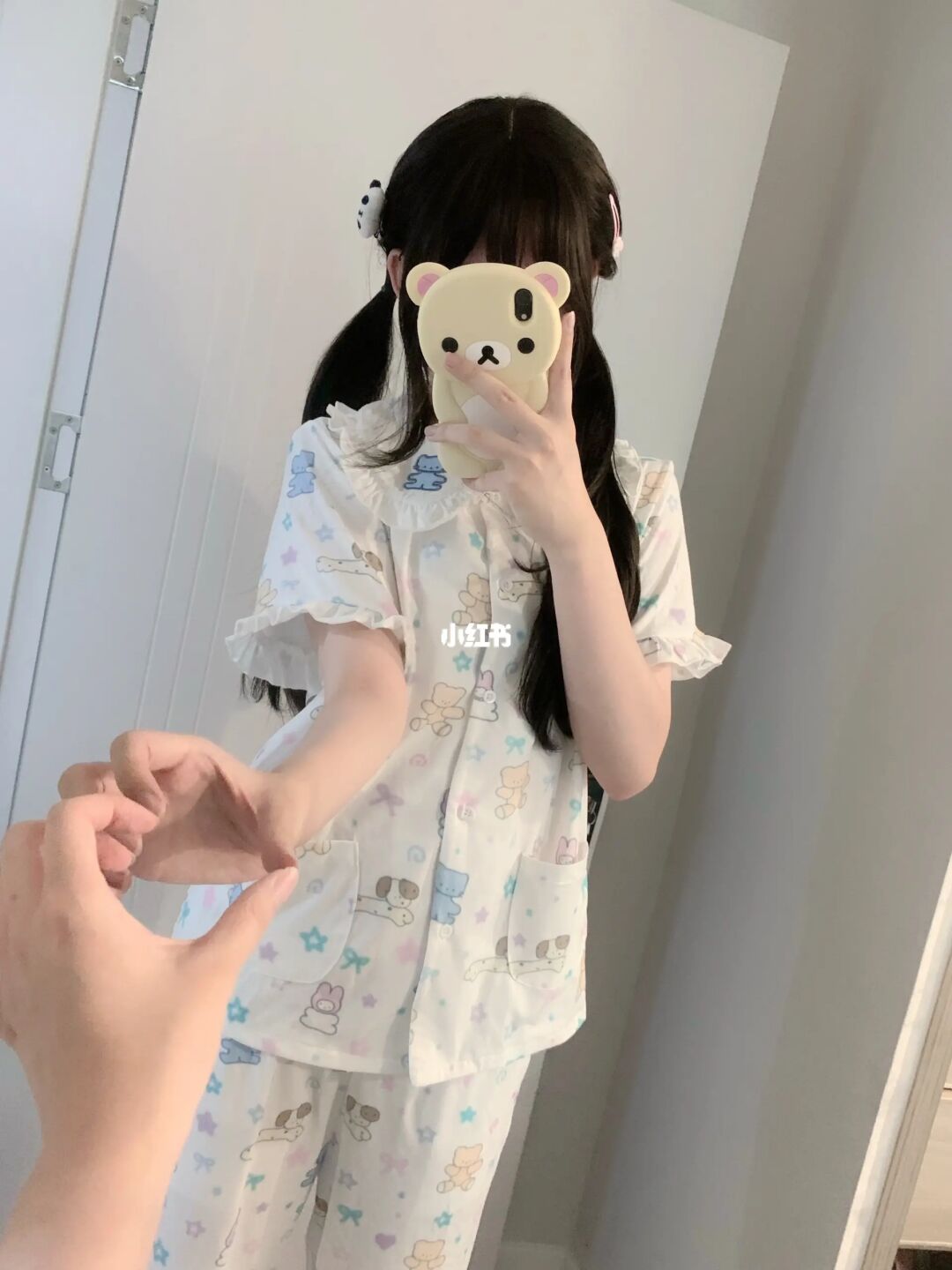 可爱宝宝>_<
