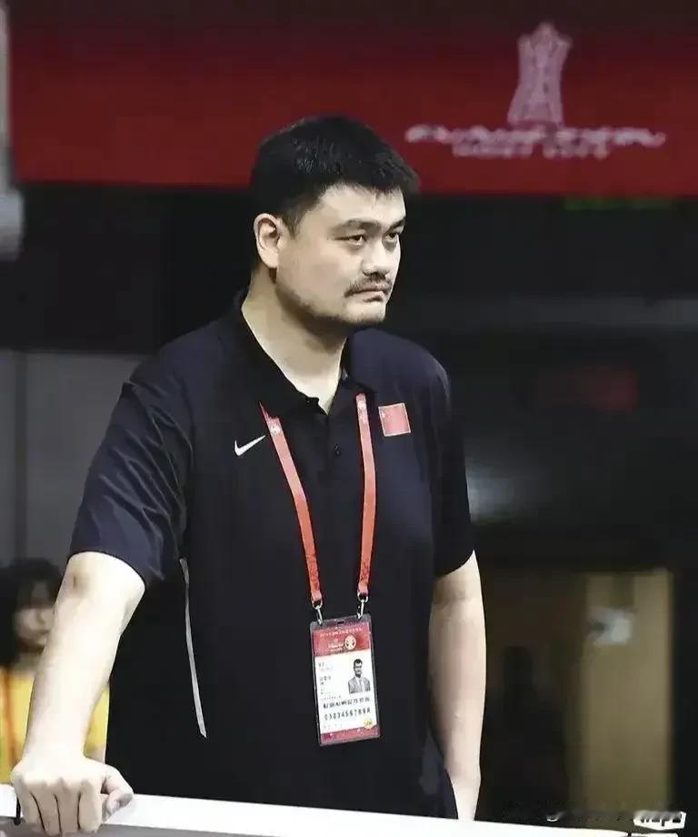 #姚明担任篮协主席适合吗?#姚明这些年在干什么？
中国篮球现在一塌糊涂……CBA