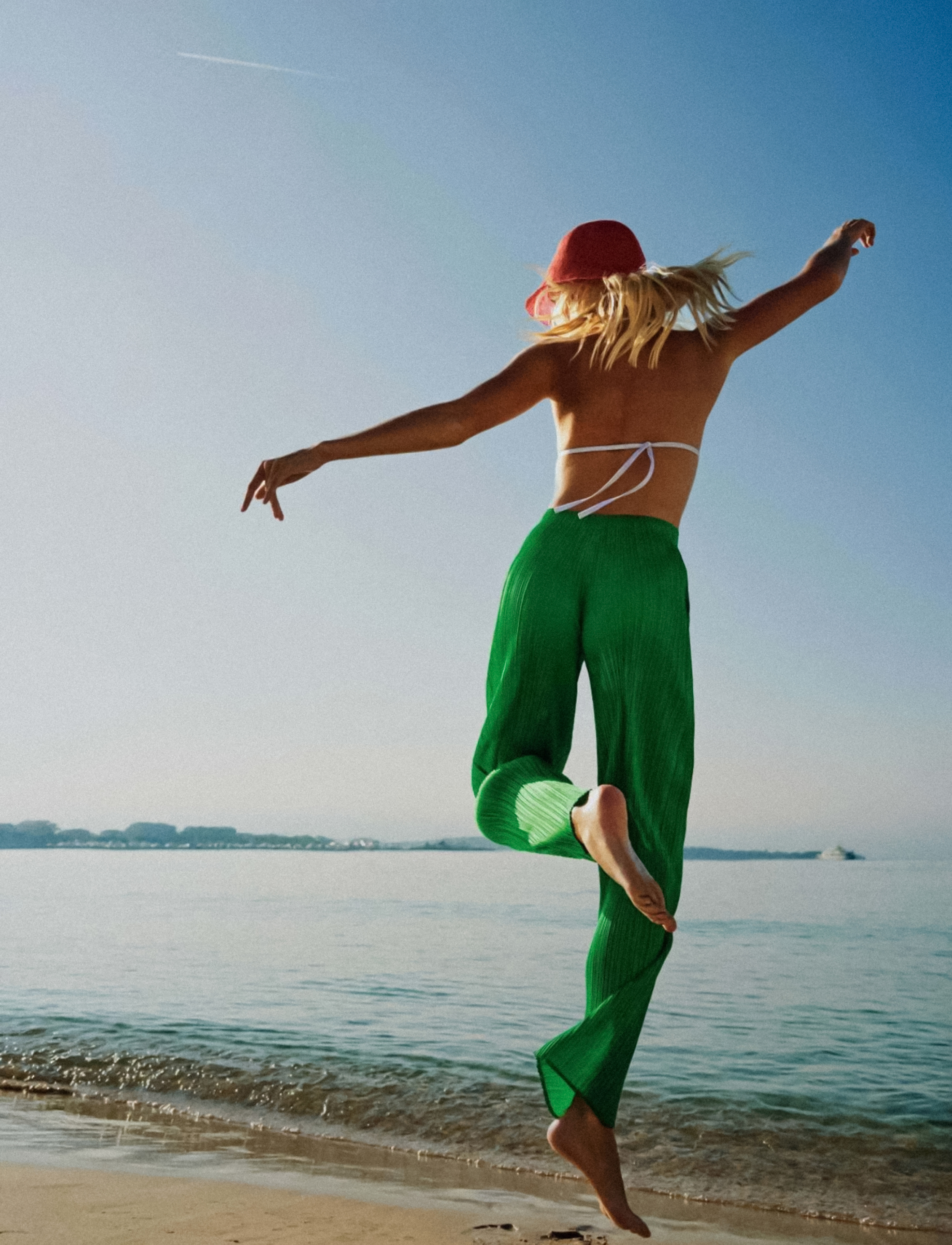 ELLE France July 2026 