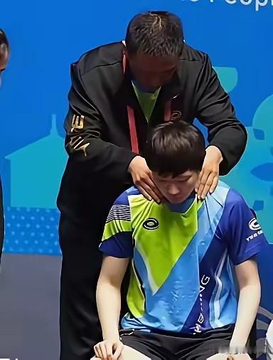 怎么赢得了女单冠军，连伤病的权利都没有了吗？就那么想趁人之危，找回一场吗？
今天