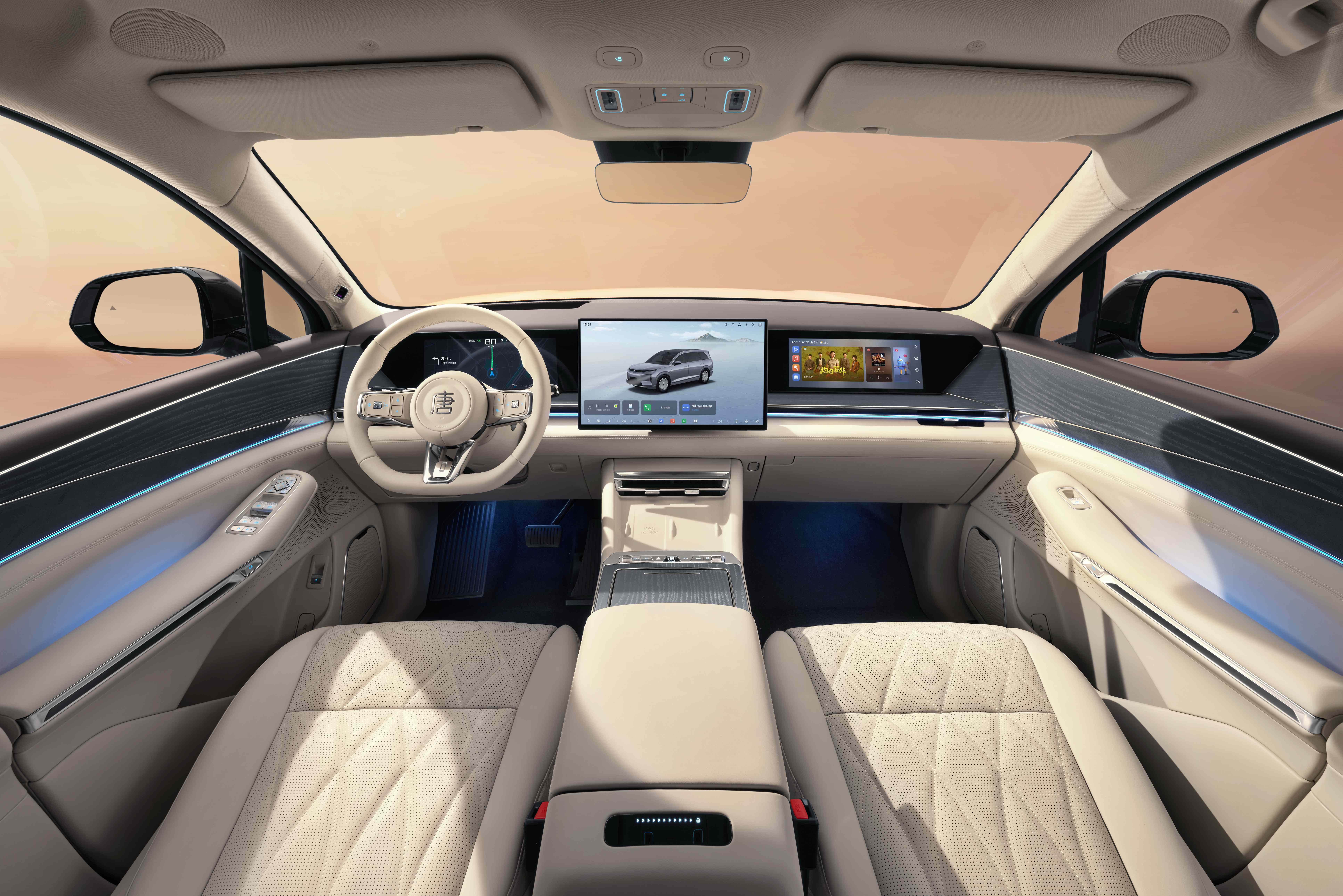 4月24日，2026北京国际车展上，比亚迪王朝网全新全尺寸旗舰SUV大唐正式全球