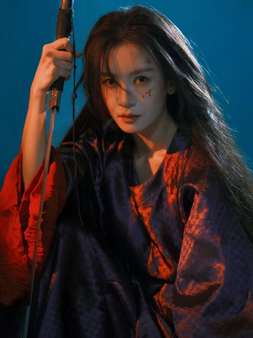 李晟演章晨泽李晟十日终焉演章晨泽 全员恶局里，章晨泽是最让人心疼又敬畏的那一个，