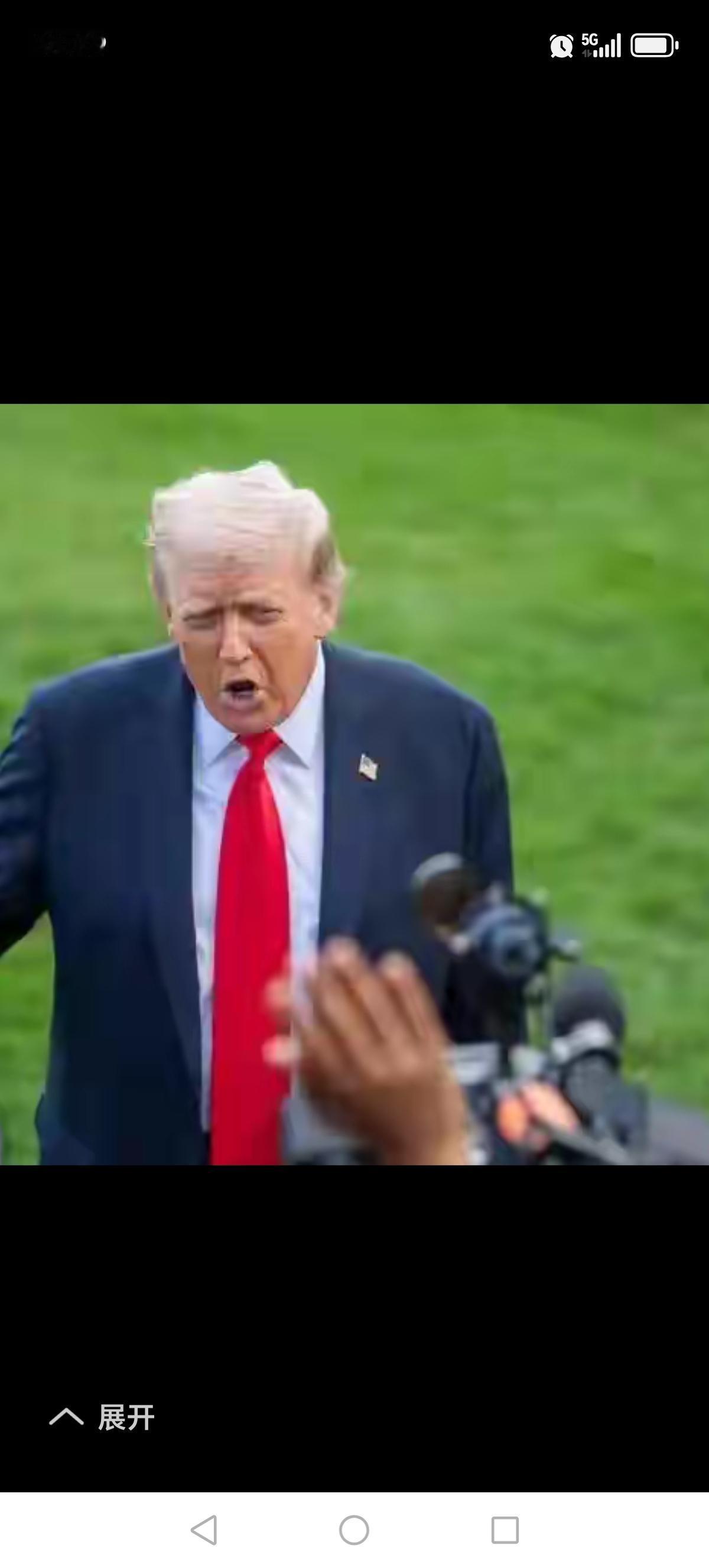 有个成语叫“见死不救”，这是个贬义词，指的是看见别人身处生命危险或极度危难之中，