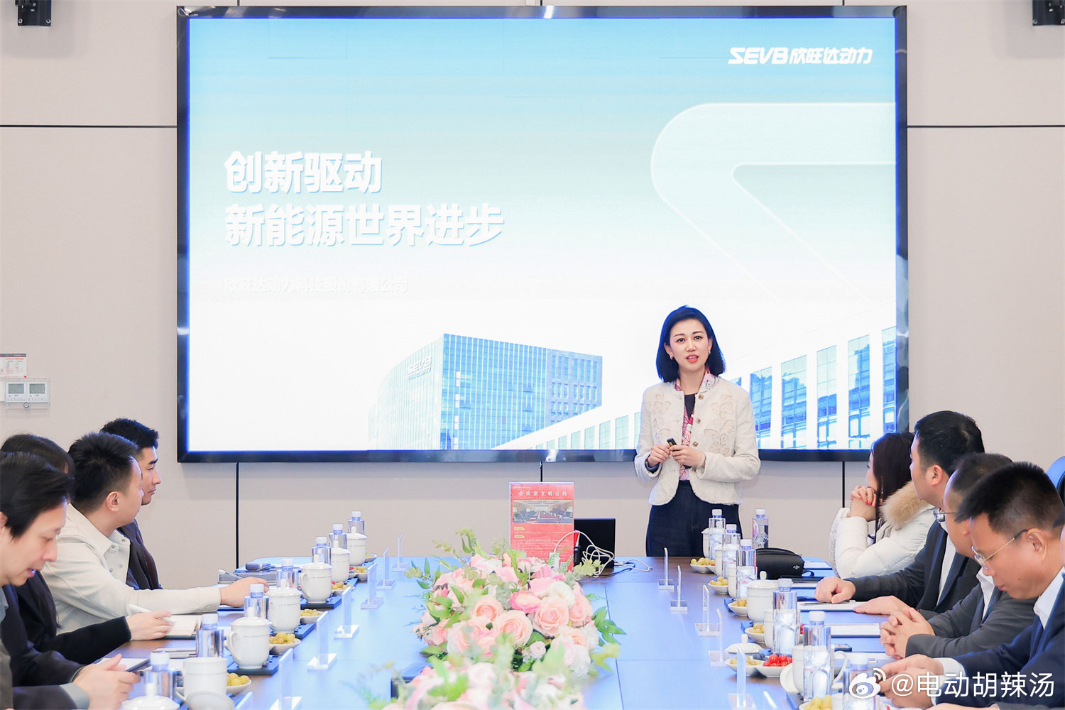 1、欣旺达动力不仅掌握了超快充电池、低温磷酸铁锂等先进产品的核心技术，同时还积极