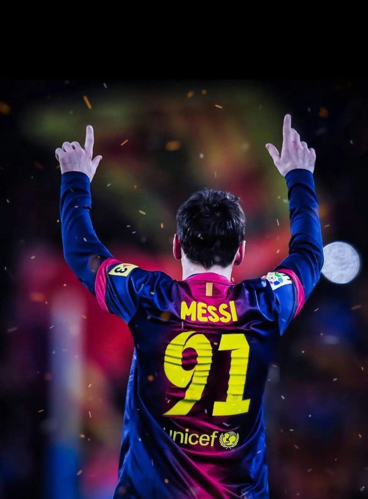 梅西为核心的梦三巴萨，拿到的荣誉什么水平重大冠军：两个欧冠、三个西甲冠军四个赛季