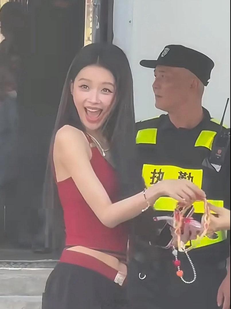 孙怡收到喜欢的礼物和不喜欢的礼物belike 