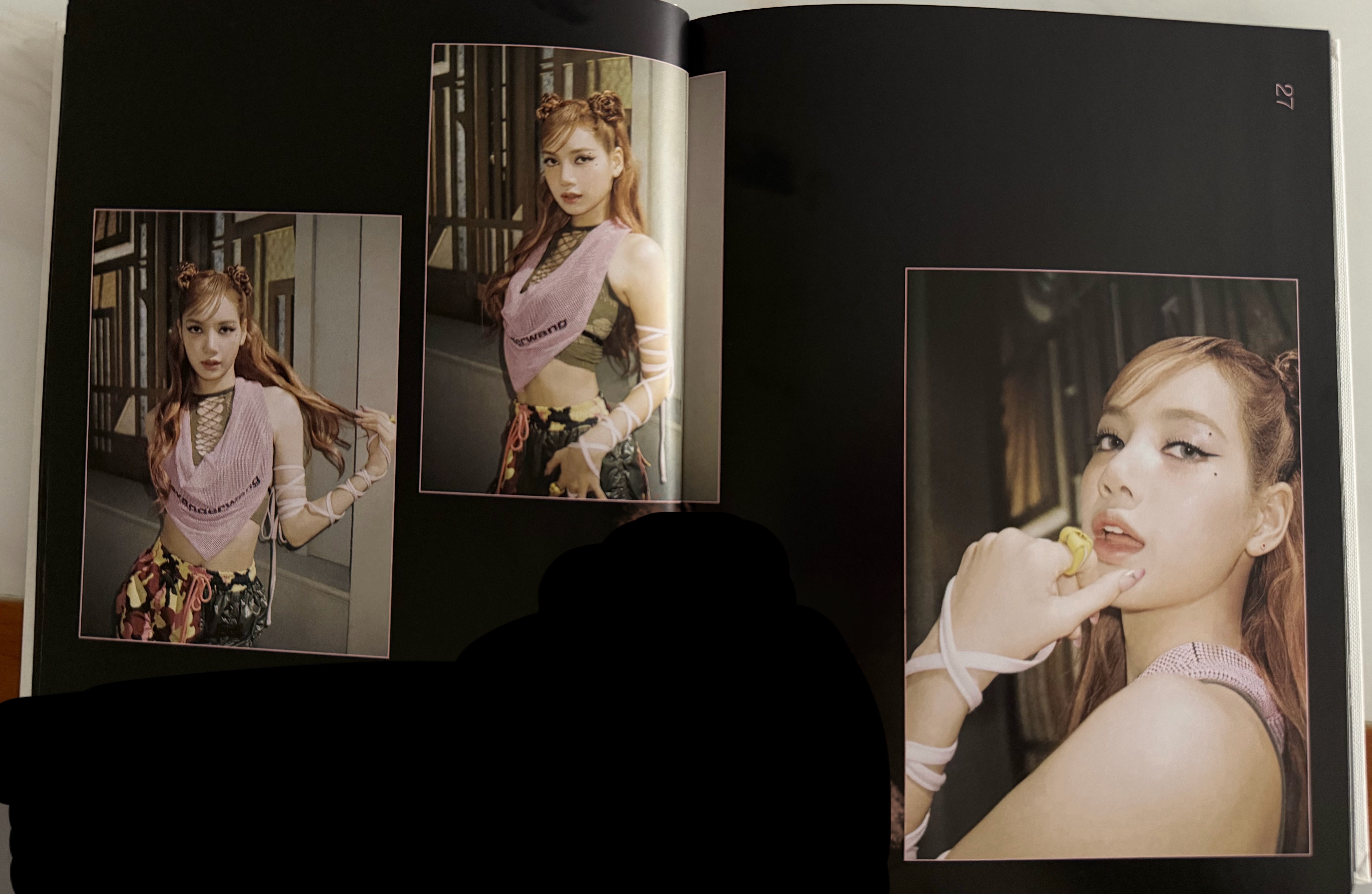 闲的没事翻0327看到的，这两套造型简直美爆炸！第一套看到的第一眼就爱上了！有种