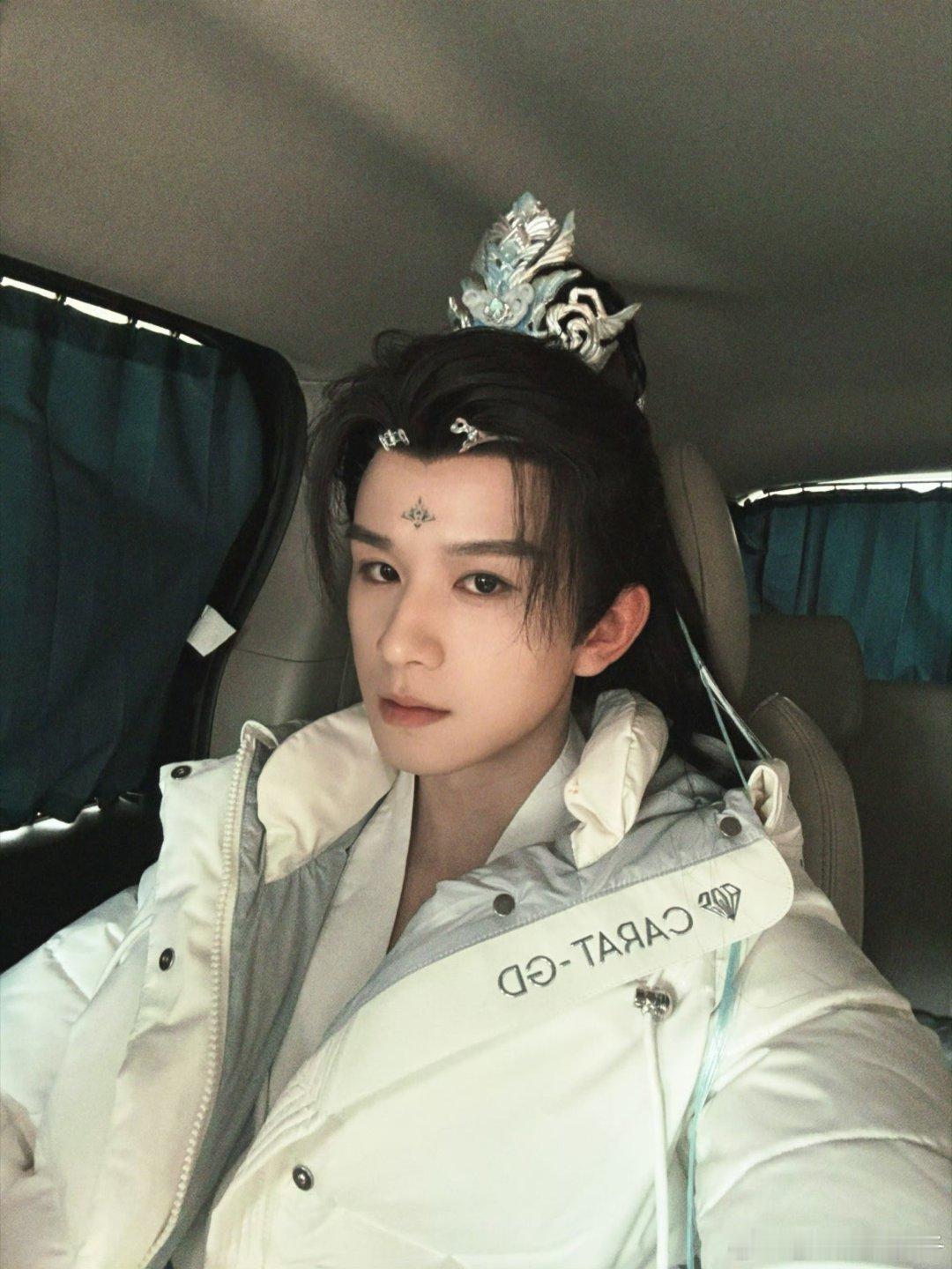 漆培鑫 张皓炘 ，他最火的时候就是塌房的时候了吧[允悲][允悲][允悲] 