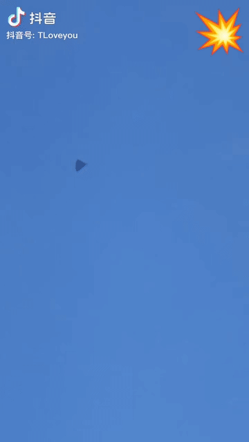 时隔一年，南六又出来试飞，这次是由J10伴飞，三号机的待遇不一样哈。一样的是能在