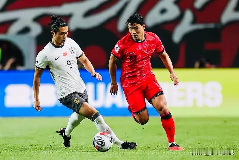 为国出征的张玉宁受伤了，北京国安俱乐部户官宣后，居然引起不少冷嘲热讽？有伤在身的