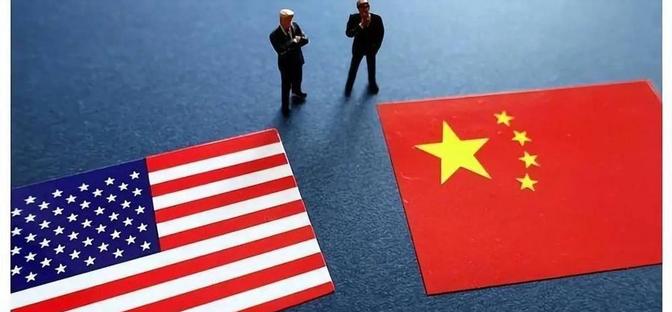 美国一网友表示：有25%美国人愿与中国开战，愿与俄开战的却只有5%。有一个问题摆