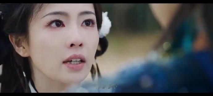 披麻戴孝的时候能放弃卡姿兰大眼睫毛吗？ 