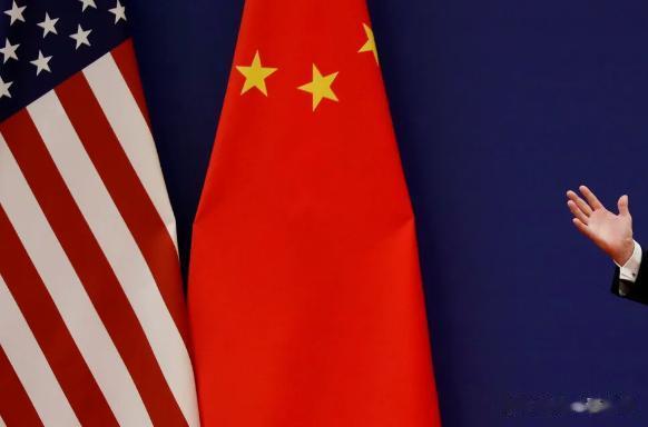 对美不能只反制，必须要亮剑！
因为主动进攻才是最好的防守。
美国一再挑衅，中国也