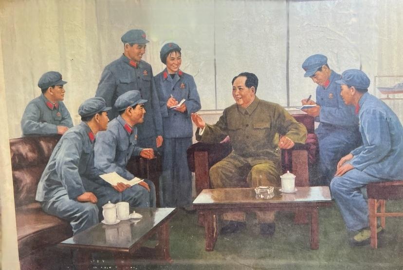 ＃红色文化＃
宣传画欣赏：
   《在毛主席身边聆听》