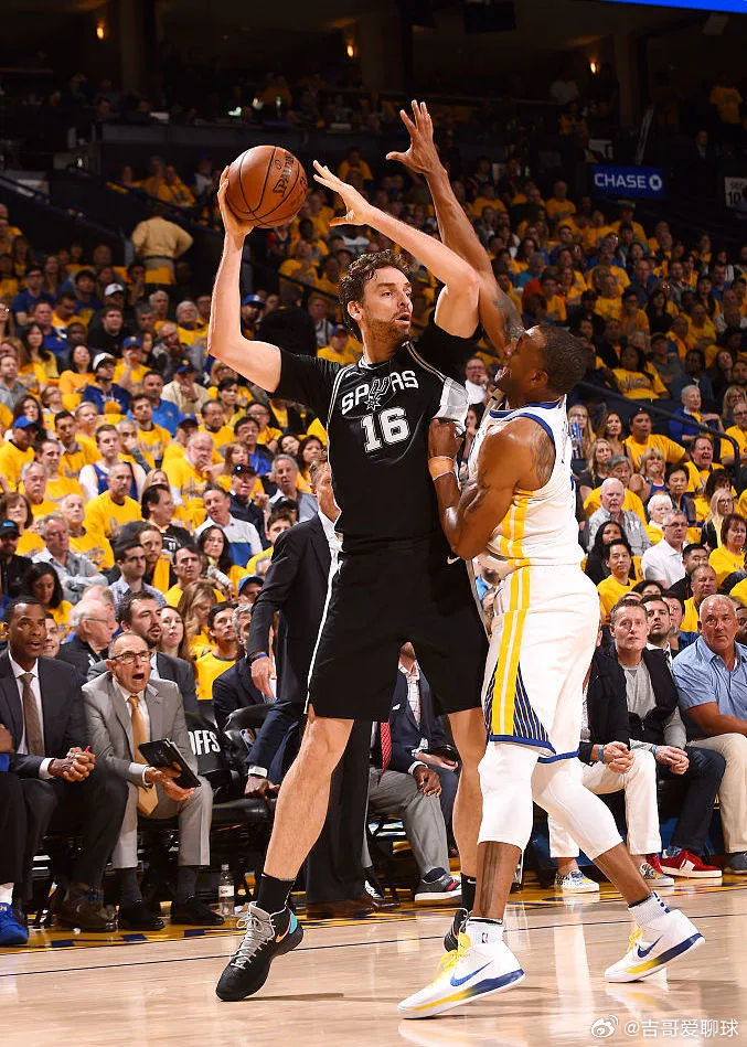 nba文班亚马狂砍41+18，统治全场今日（2026年4月2日）的NBA常规赛中