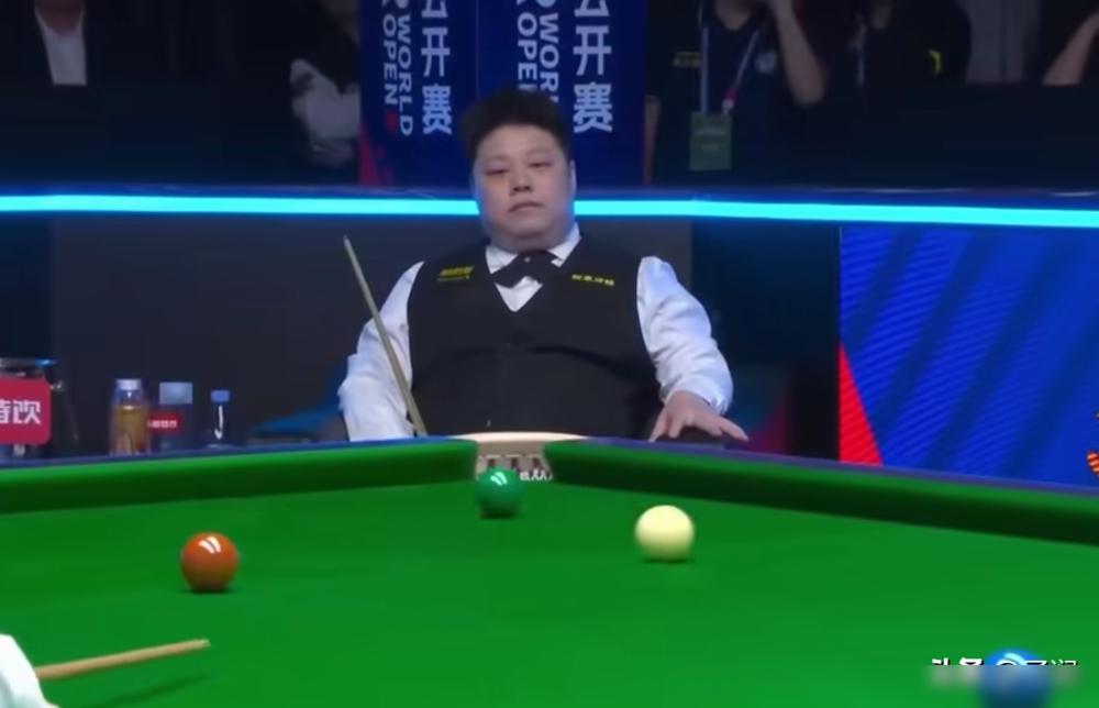 禁赛王者赵心童，0：5碾碎民间高手！他凭什么？
“拍腿哥”韩福源，在外卡赛遇赵