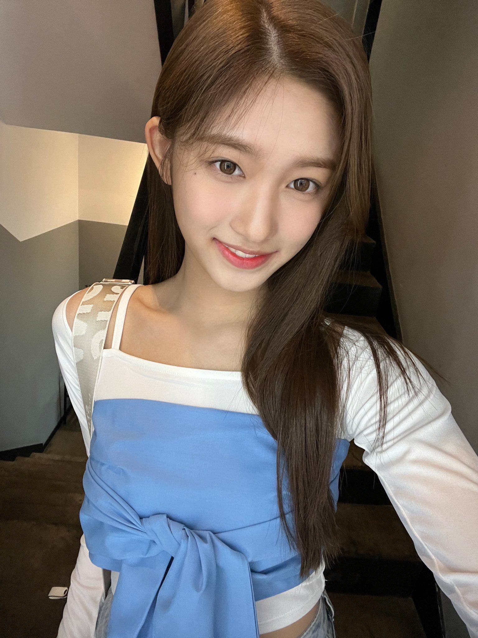 ive五团颜一 🌷ive五团一 🐯李瑞 220624【补档twi更新】今天非