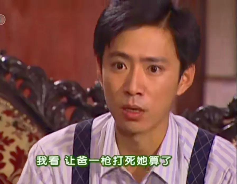 尔豪那些“大孝子”时刻，你心疼王雪琴吗？
《情深深雨濛濛》里，尔豪对王雪琴真的是