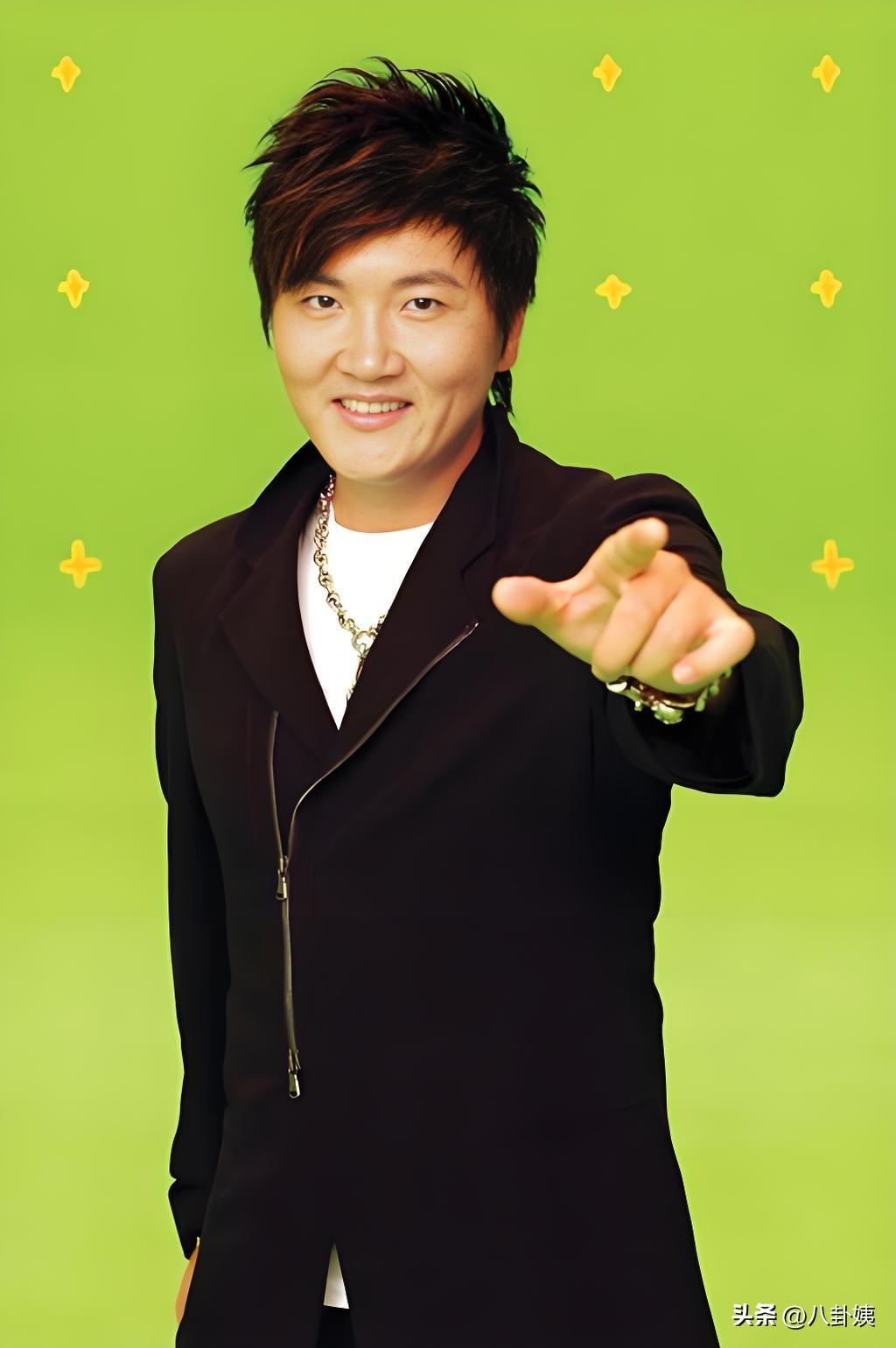 孙楠一句“别辛苦赚钱”，骗买红妹做8年主妇，转头就和小三联手算计她。

曾经的春