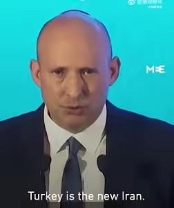 以色列法西斯真嚣张。在成功刺杀伊朗领导人哈梅内伊之后，以色列前总理纳夫塔利·贝内