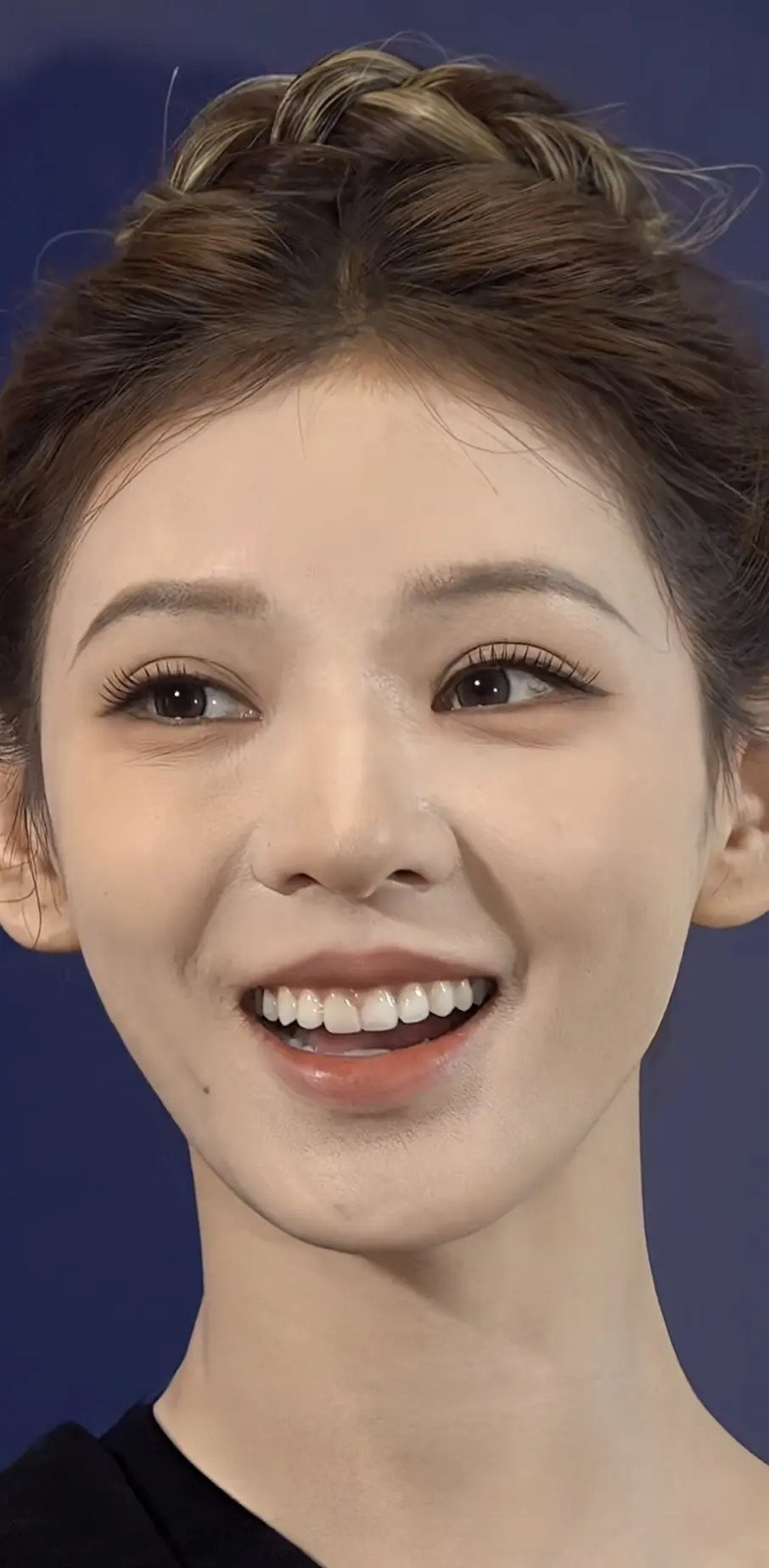 张予曦，无美颜无滤镜的状态。好美啊，感觉比之前见到的她要美的多