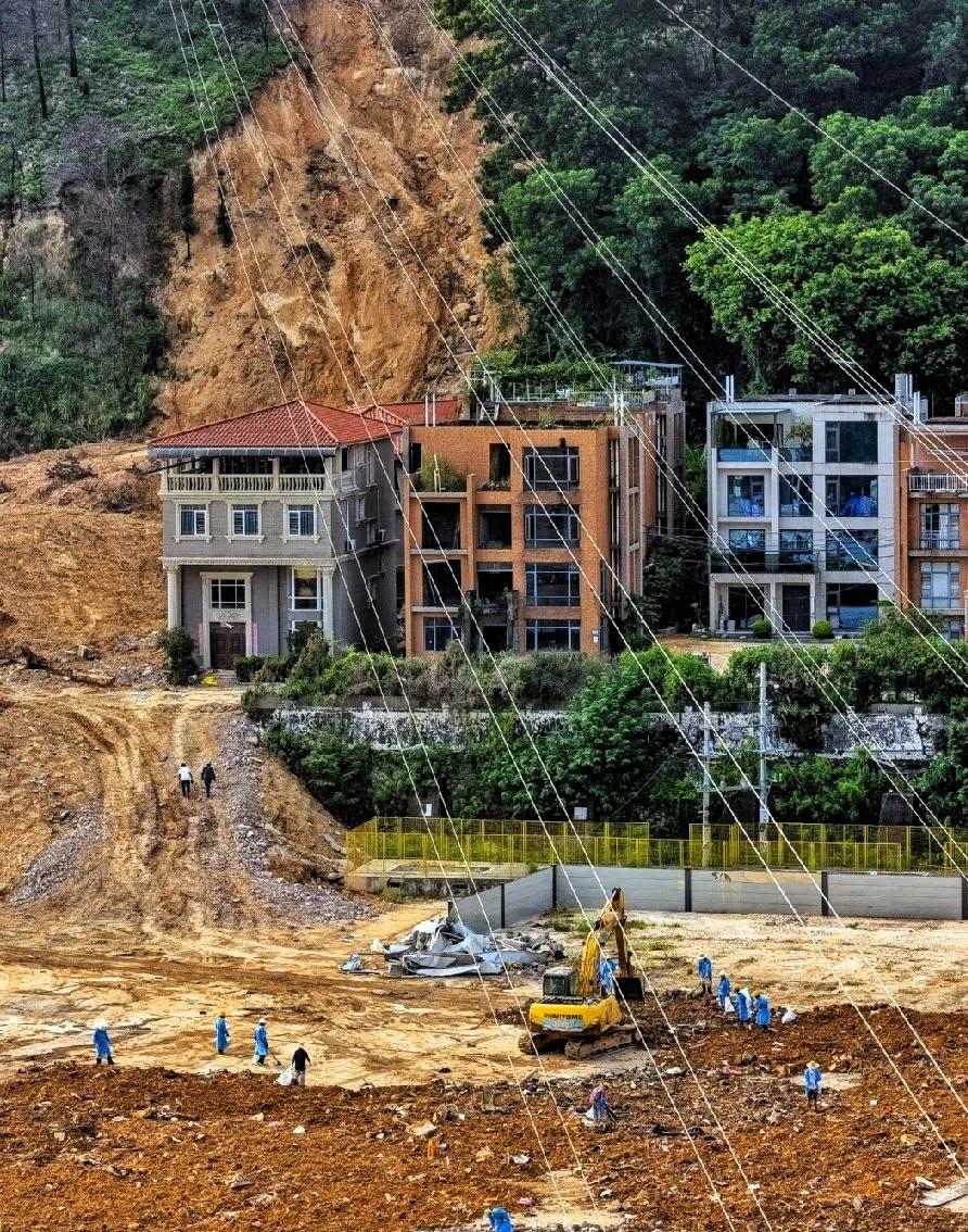 山体崩塌前68分钟，网格员挨家敲门劝人转移，不少居民觉得只是普通排查，认为没必要