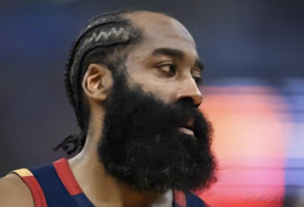 北京时间5月26日，NBA季后赛东部决赛的争夺继续进行，克利夫兰骑士主场93-1