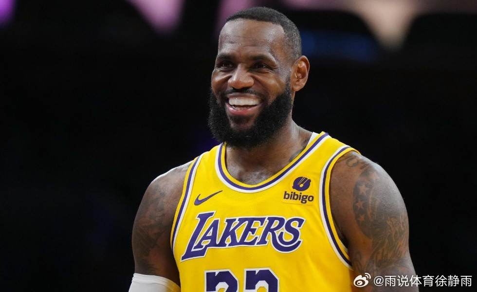 东契奇爆砍60分！全场球迷高呼MVP，当他最后被对手犯规送上罚球线时，詹姆斯发自