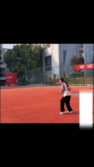 以为是王者，没想到是个青铜[捂脸]